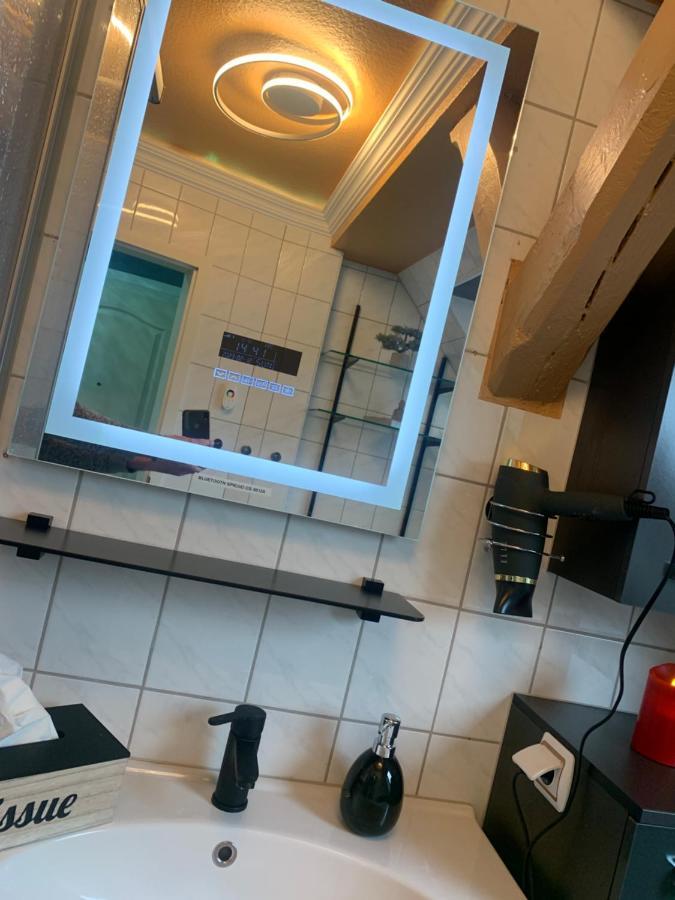 Elberadweg VIP Lounge: Riverside Comfort with Netflix & E-bike Station Wittenberge Exterior photo